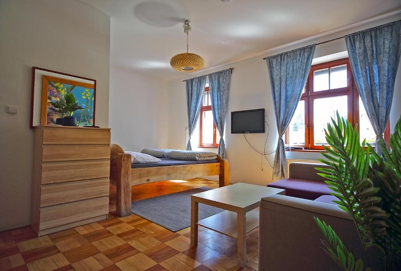 U Matyase Hotel Stod Eksteriør billede